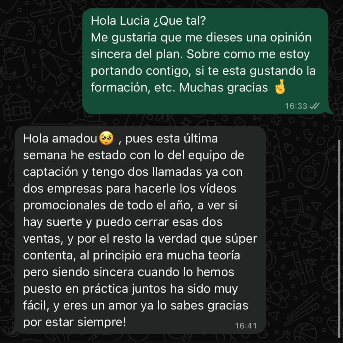 Review by Lucía G, Agencia de marketing.